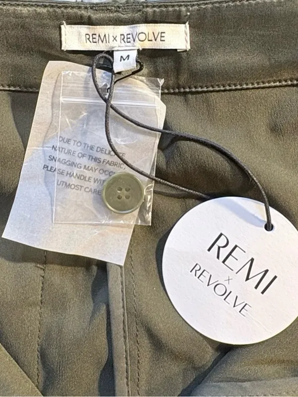 💥NWT REMIx REVOLVE Sydney Satin Cargo Pants Dark Green Utility Luxe Sz M🧡 - Image 11
