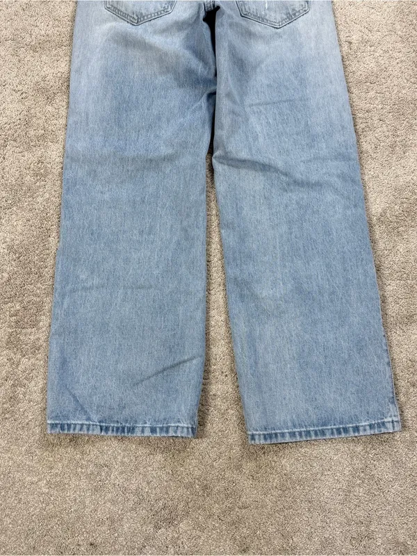 Hollister Women’s Low Rise Baggy Jeans in Medium Wash W25 - Image 6