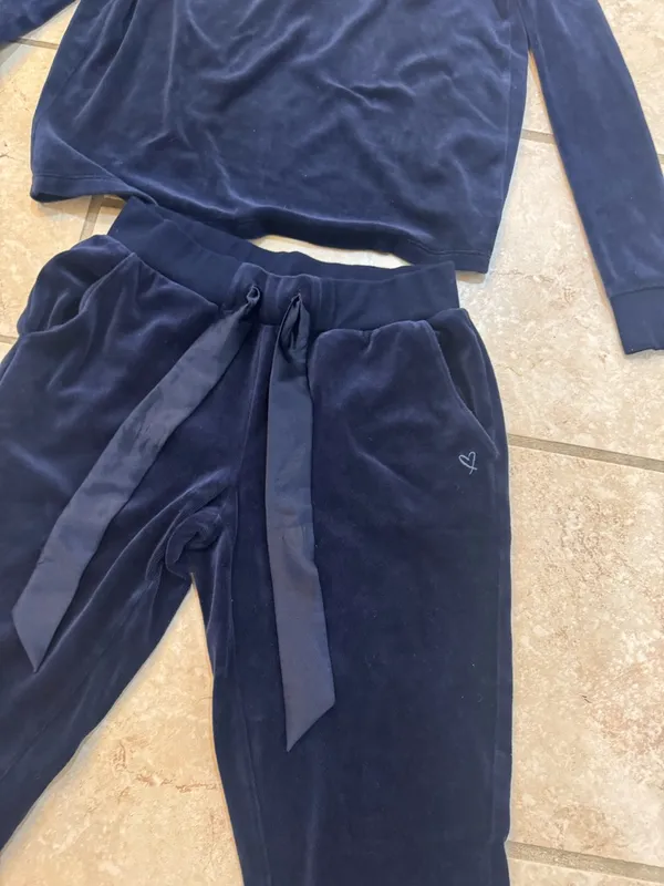 Victoria’s Secret Navy Velour Lounge Set XS EU - Image 2