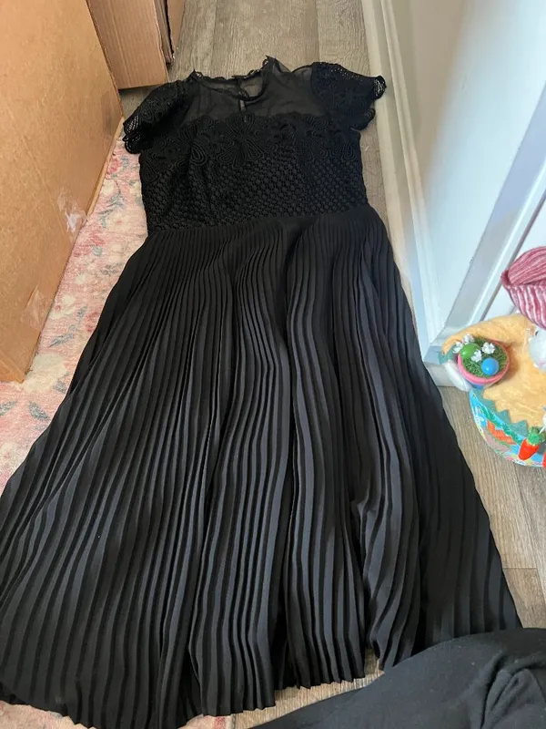 ZARA BLACK‎ GUIPURE LACE MIDI DRESS SHEER size Small - Image 8