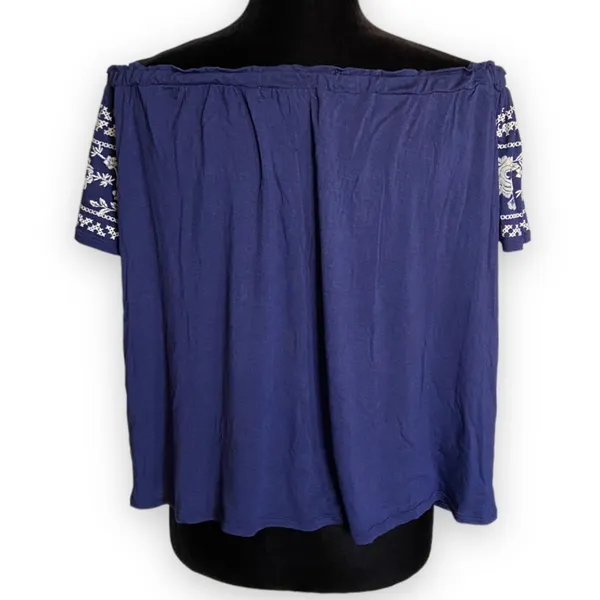 Rewind Womens Top Size Large Blue White Off Shoulder Floral Knit‎ NEW - Image 3