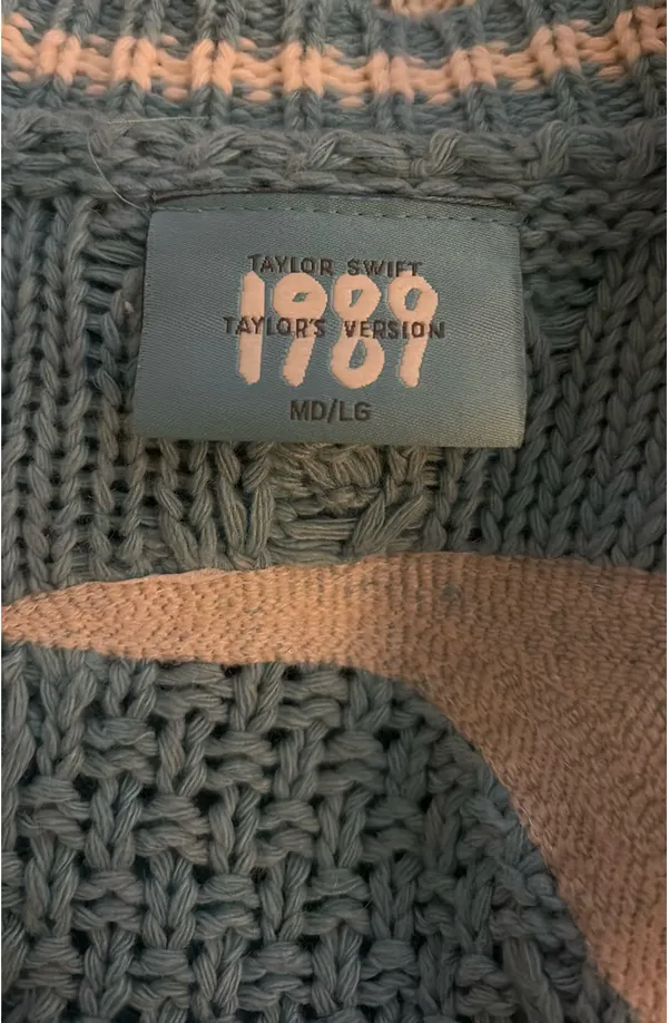 Taylor Swift Cardigan 1989 - Image 3