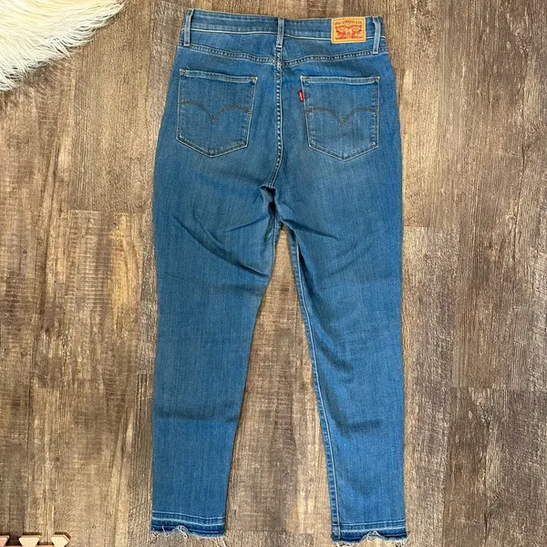 Levi’s Jeans - Image 4