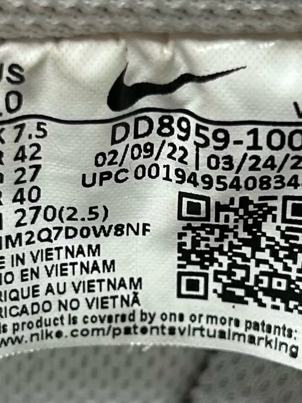 Nike Women’s Size 10 White Air Force 1 '07 Shoes - Image 6