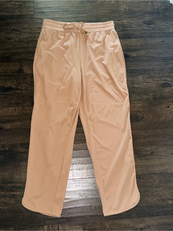 Halara NWT Mid Rise Drawstring Curved Hem Golf Tapered Pants with Pockets - Cartouche - Image 2