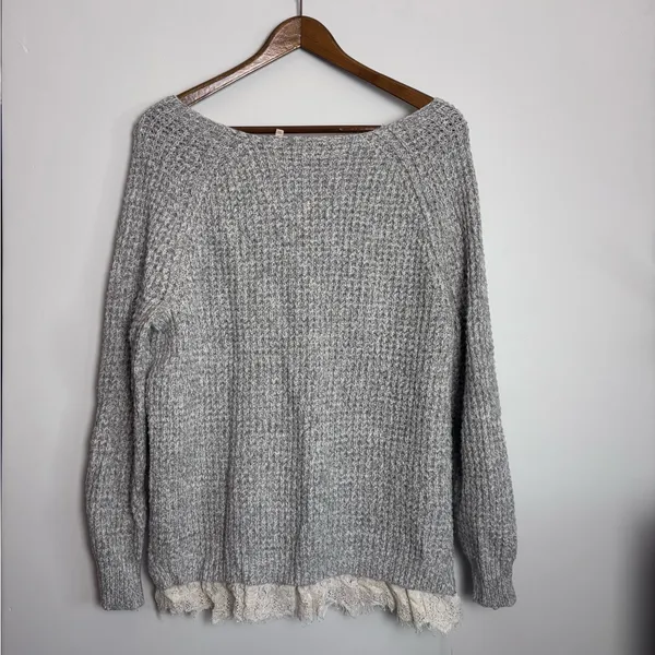 Soft Surroundings Gray Knit Soft Spoken Sweater Tunic With Lace Hem - Image 9