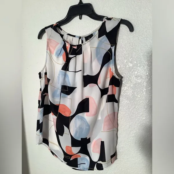 Worthington Women’s Round Neck With Pleats, Sleeveless Blouse. NWOT Size… - Image 4
