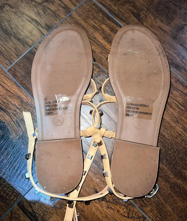 Target sandals - Image 12