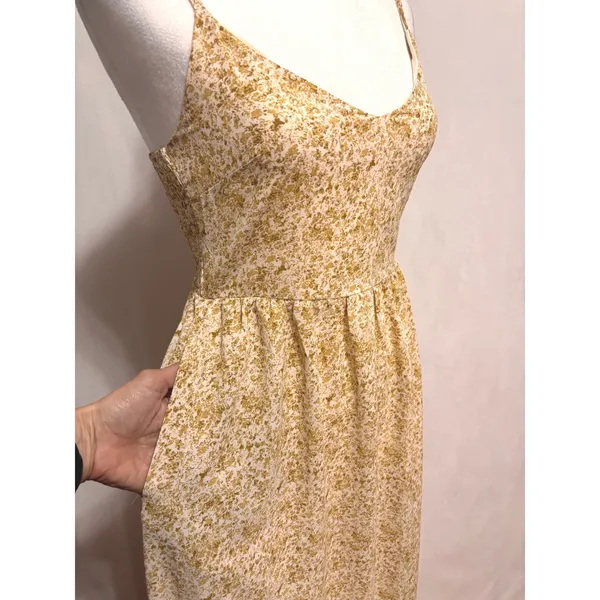 Camellia Ditsy Floral Maxi Dress Womens S Beige Sundress Smocked Cottage Summer‎ - Image 3