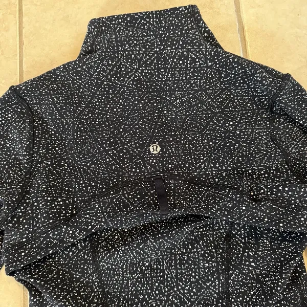 Lululemon Define Jacket Womens 6 Black White Running Full Zip Night View Speck - Image 6