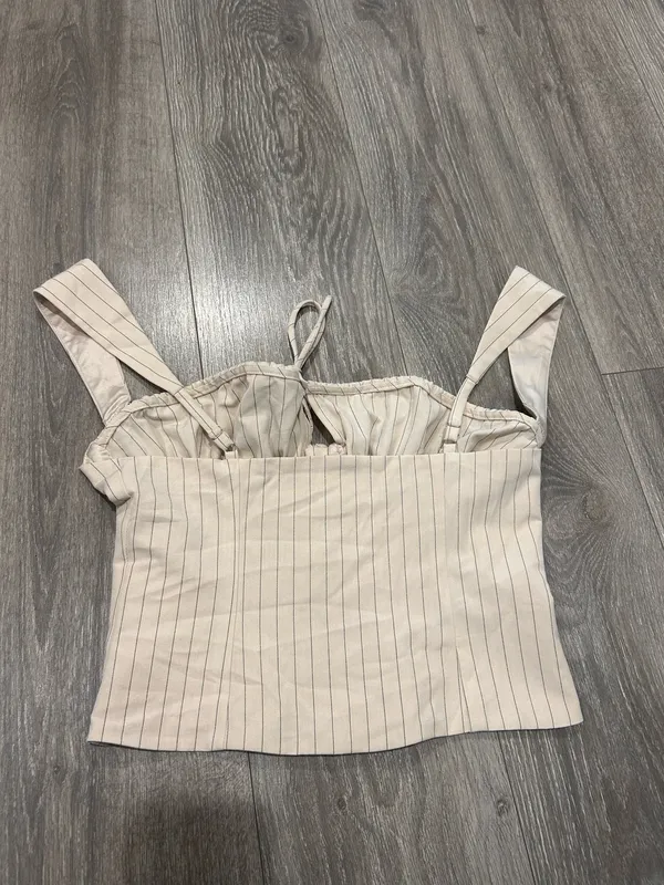 New Showpo Susannah Top Square Neck Bustier Top & Pants Pinstripe Fitted Capri Pants - Image 11
