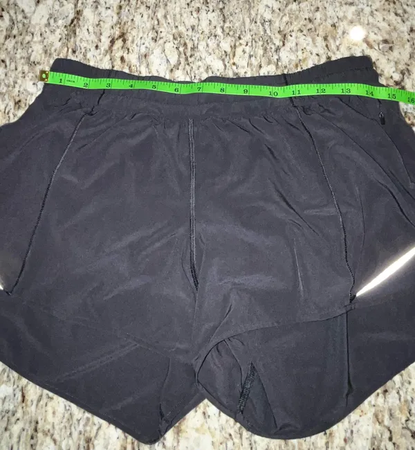 Lululemon Hotty Hot Short II *Long 4" - Black (First Release) - Image 6