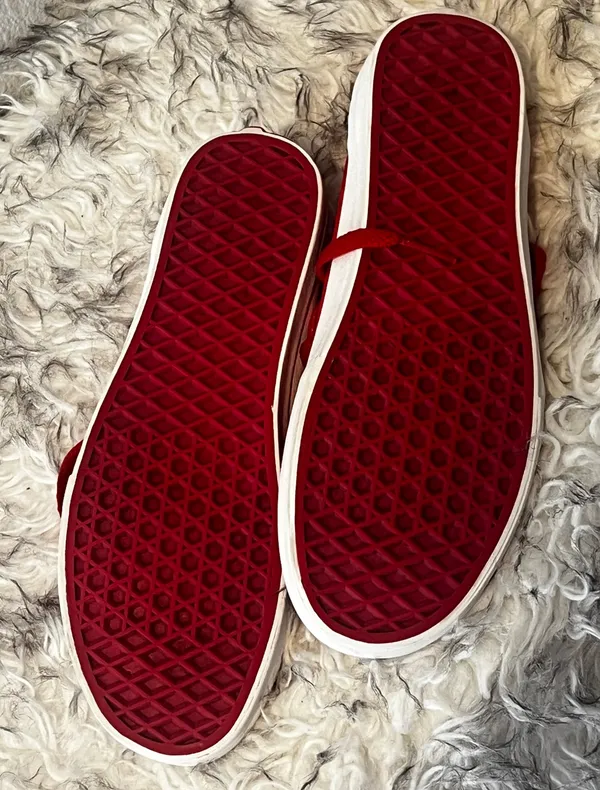 Red Vans Sneakers – Women’s Size 7 (Fits 8) Classic low-top red Vans with white stitching and sole. Barely worn, excellent condition. Labeled as US Women’s 7, but they fit more like an 8. Perfect for everyday style or streetwear looks. - Image 8