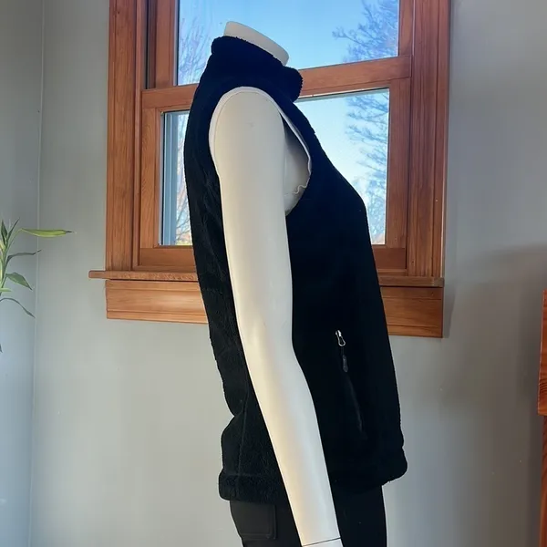 Avalanche Black Thermal Vest Women's Size Small - Image 2