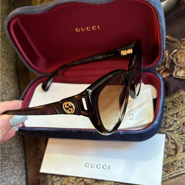 Authentic GUCCI 56 Cat eye Havana Acetate sunglasses - Image 13