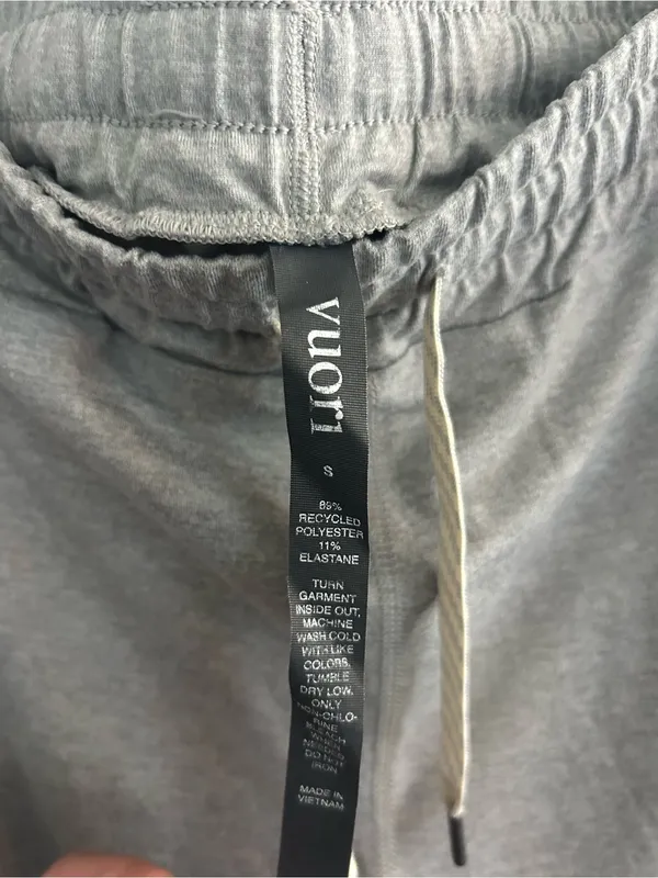 Vuori Performance Jogger Women’s Small Gray Heather DreamKnit Athleisure Pants - Image 3