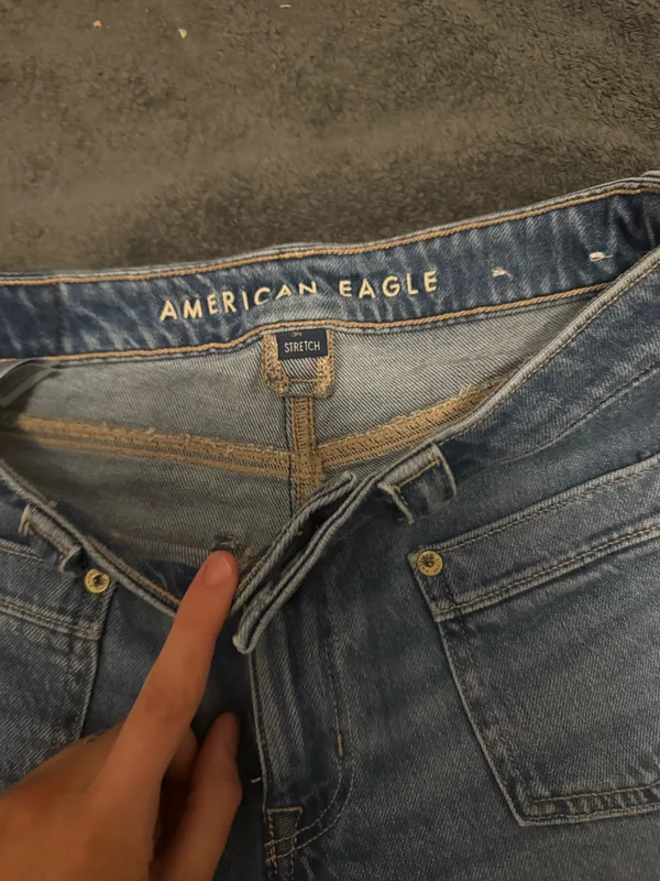 American Eagle Outfitters blue jean shorts with pockets - Image 7