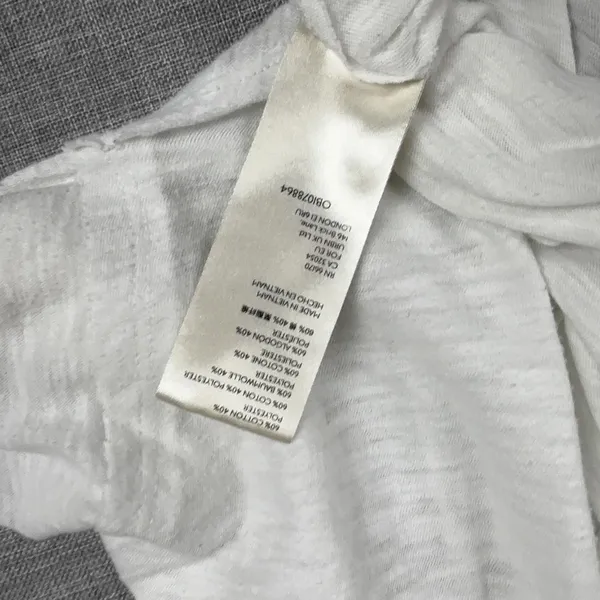 We The Free Shirt Womens Small White V-Neck Long Sleeve Lightweight Relaxed - Image 9