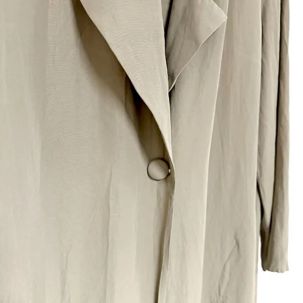 VTG Wild Rose Trench Coat - Image 5