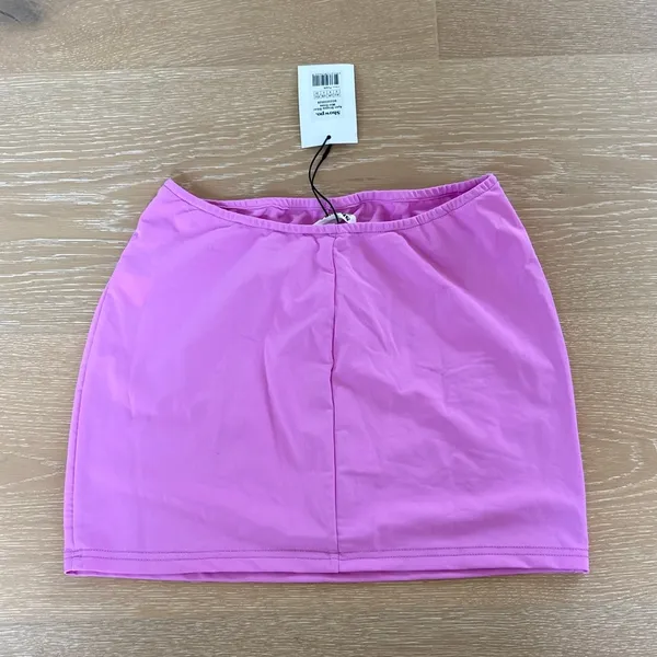 Showpo Mini Skirt Size US 4 Pink - Image 4