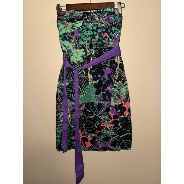 Edme & Esyllte Tropical Botanical Strapless MiniDress Purple Sash Green 2 Resort - Image 2