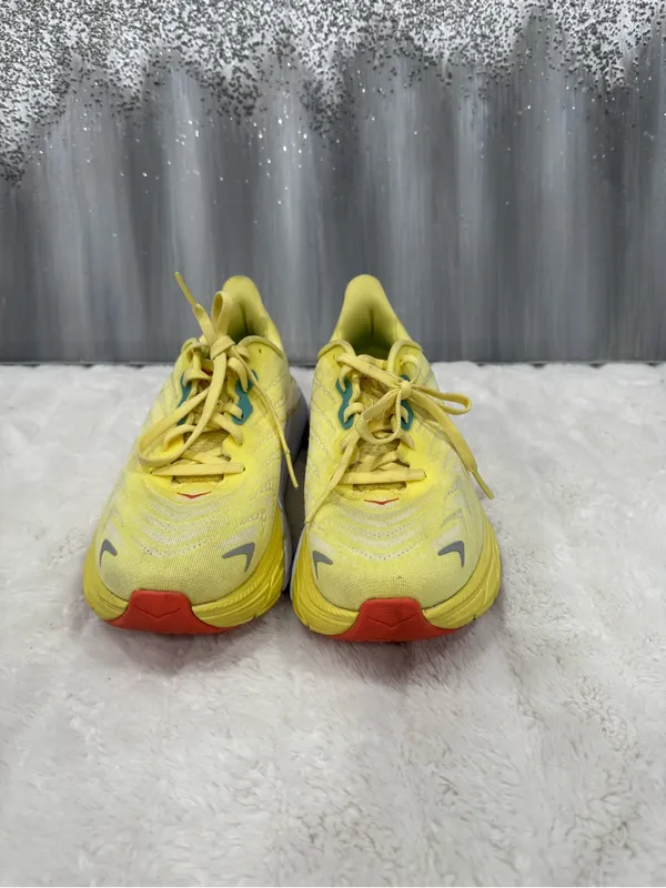 Hoka One One Ariahi 6 Running Shoe Yellow - Image 2