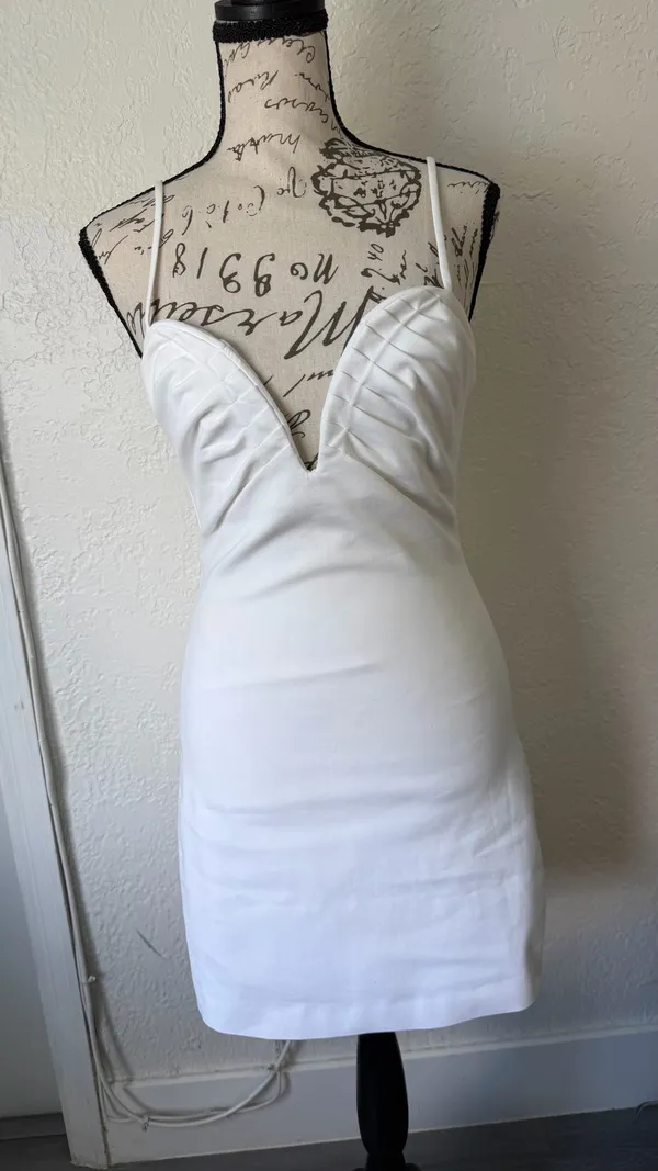 Zara White Deep V-Neck Pleated Bust Mini Dress Size S - Image 3