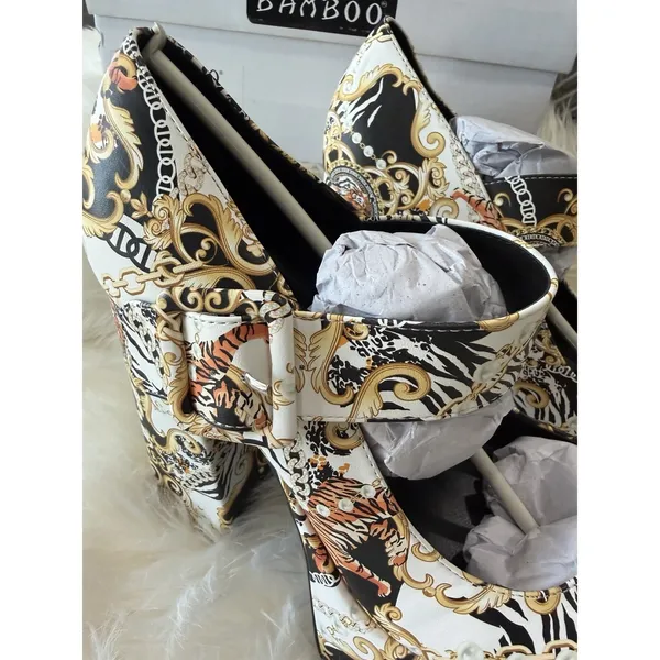 Bamboo Size 8‎ Tiger Baroque Print Platform Block Heel Mary Jane Women's Shoes - Image 4