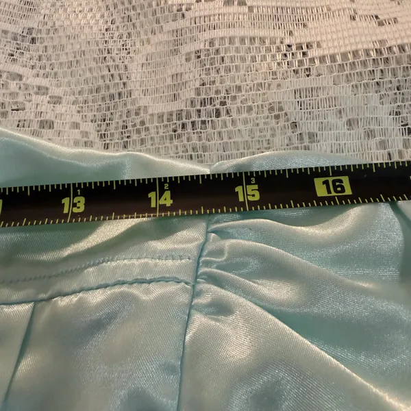 Delicates Vintage Light Blue Nightgown Size Small With Embroidery and Lace - Image 11