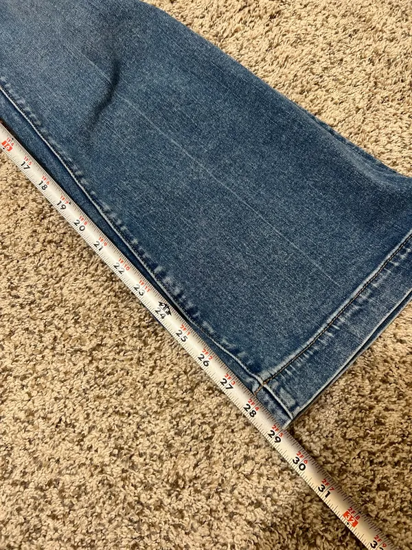 American Eagle High-Rise Flare Jeans 4 - Image 4