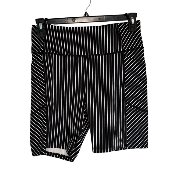 Victorias Secret On Point Flow Biker Shorts Black White Striped Pockets Size 14‎ - Image 6