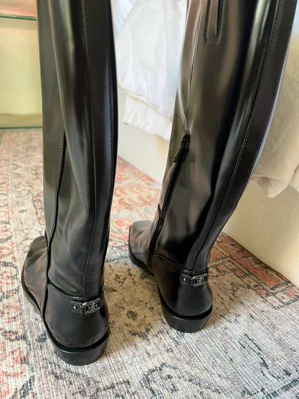 Black Size 8 - Image 2