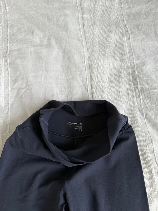 Offline by Aerie navy crossover high rise flare leggings - Image 5