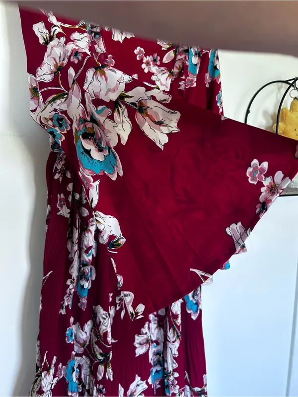 Lulus Garden Glory Wine Red Floral Print Pleated Midi Dress Size Small - Image 6
