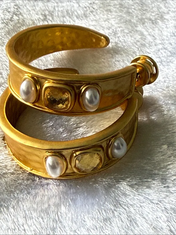 Julie Vos Savory Statement Hoop Ear Gold - Image 5