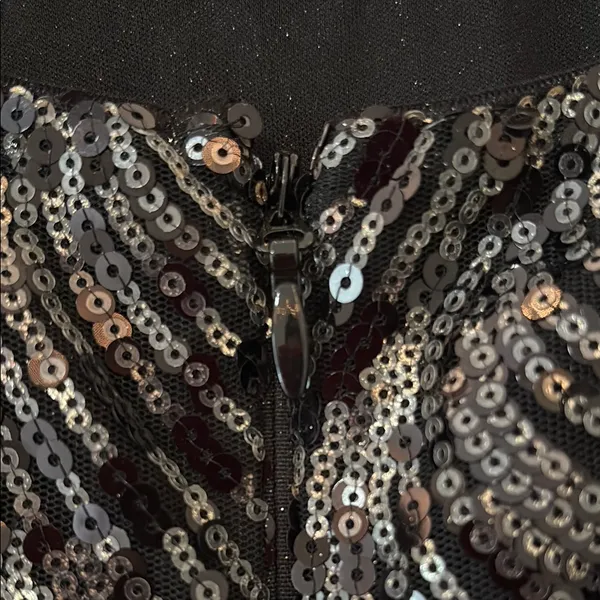 Lulu’s Black and Silver/Gold Sequin Evening Dress - Image 6