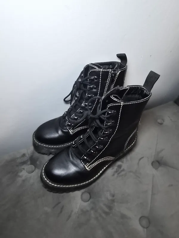 Black Grunge Platform Combat Boots 6M Madden Girl Punk Modern - Image 2