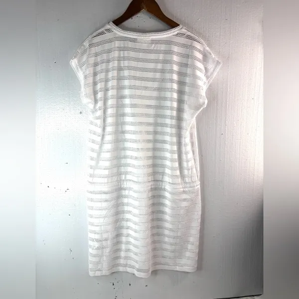 Calvin Klein M White Perforated Pocketed V-Neck Swim Coverup - Image 2