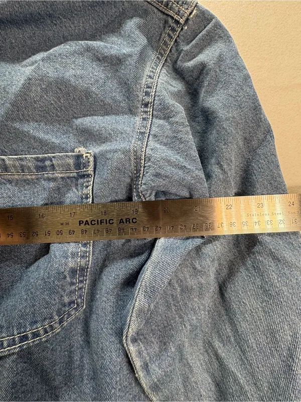 Ultra Flirt Denim Overshirt Women’s Large Cropped Blue Snap Front Shirt Jacket - Image 9