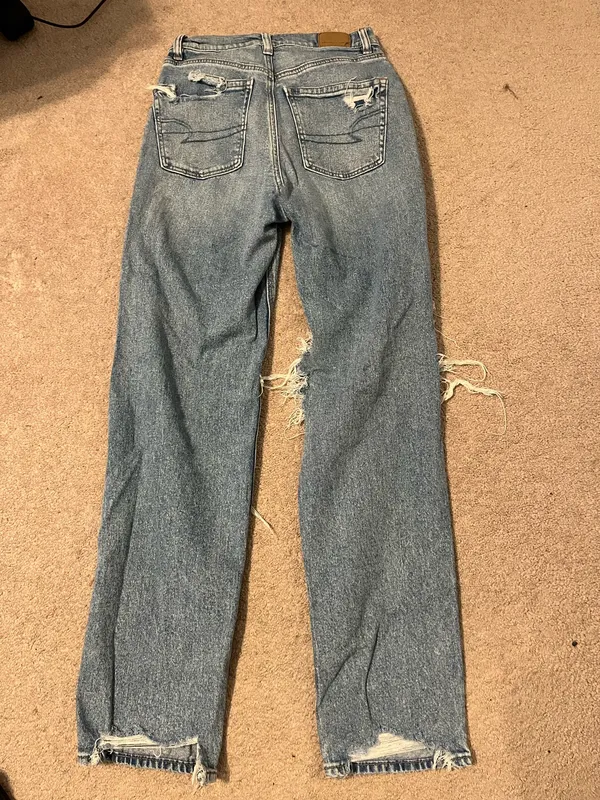 American Eagle Highest Rise Baggy Straight Jeans - Image 2