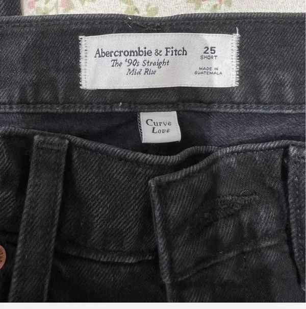 Abercrombie 90s Straight Jeans - Image 2