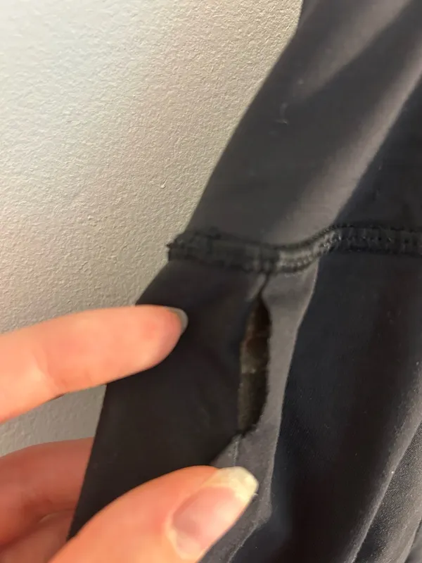 Lululemon Black Capri Leggings - Image 7