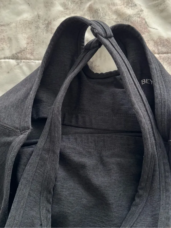 Beyond Yoga matching set of Black Racerback Sports Bra & bike shorts, sizes S XS - Image 11