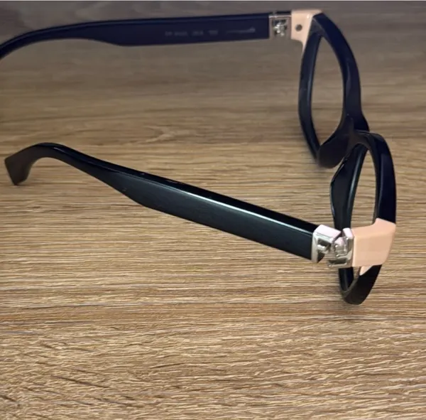 Fendi Eyeglasses - Image 5