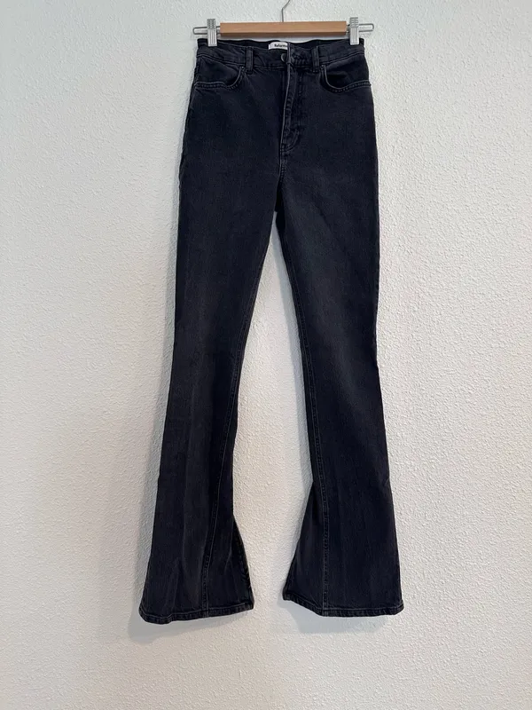 reformation camilla vintage erie black high waisted back ankle zip flare jean - Image 4