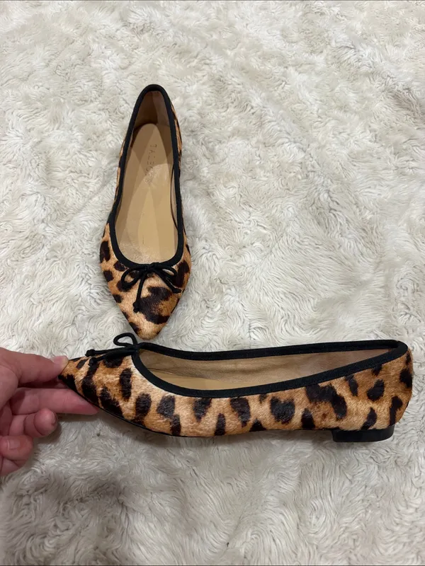 Talbots classic leopard-print pointed toe calf hair ballet flats Woman Size 6.5 - Image 3