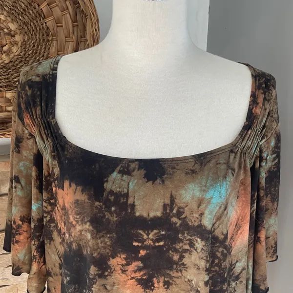 Elegant Tie-Dye soft slinky Blouse in Earthy Tones - Image 2