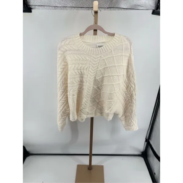 Abercrombie & Fitch Cable Knit Crewneck Sweater S/M Cream Chunky Knit - Image 9