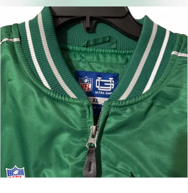 NFL Philadelphia eagles Green Eagles varsity Puffer Jacket XL - Image 4