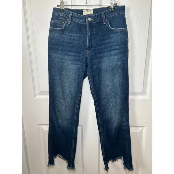 We The Free Maggie Jeans‎ Mid Rise Straight Leg Frayed Hem Dark Wash 25 - Image 2